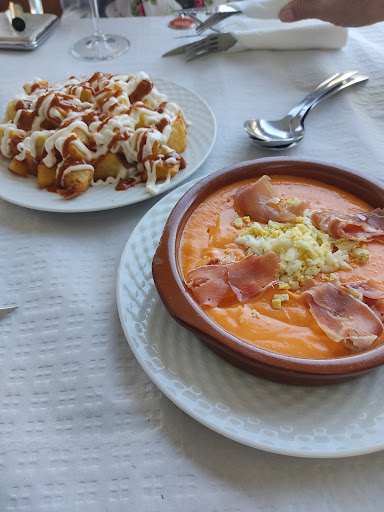 Fotografia tomada fuera de Restaurante D'Copete - Restaurante en Almodóvar del Río, Córdoba