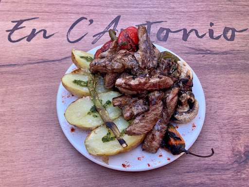 Fotografia tomada fuera de En C’Antonio cocina de autista - Restaurante en Villa del Río, Córdoba