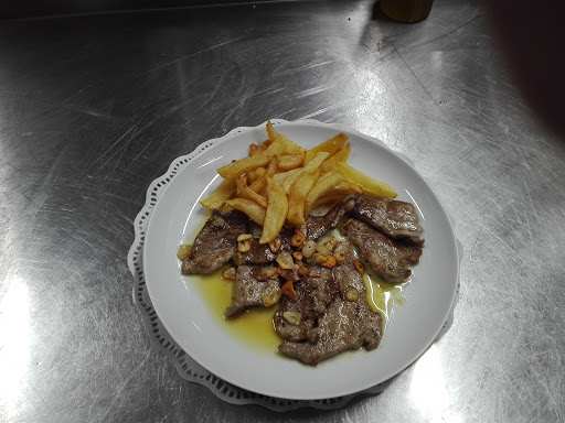 Fotografia tomada fuera de Restaurante La Estrella - Restaurante en Villa del Río, Córdoba