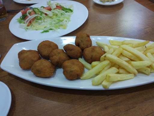 Fotografia tomada fuera de La Cantina de Juan - Restaurante en Rute, Córdoba