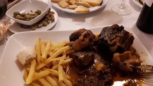 Fotografia tomada fuera de Restaurante Venegas - Restaurante en Rute, Córdoba