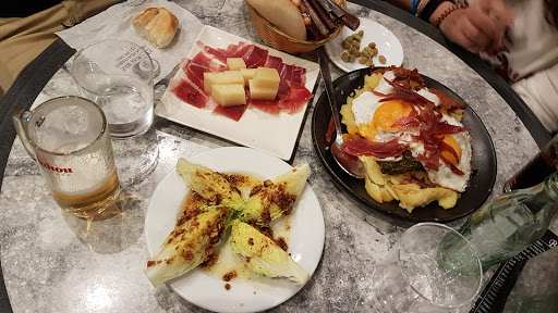 Fotografia tomada fuera de Bar Moriles - Bar restaurante en Poniente Sur, Córdoba