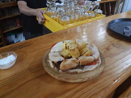 Fotografia tomada fuera de Bar Bolondro - Bar de tapas en Levante, Córdoba