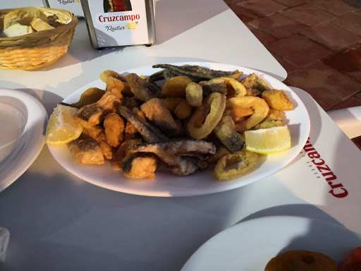 Fotografia tomada fuera de Bar-Restaurante La Velada - Bar restaurante en Peñarroya-Pueblonuevo, Córdoba