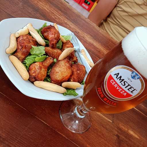 Fotografia tomada fuera de Rincón de la tapa - Restaurante en Nueva Carteya, Córdoba