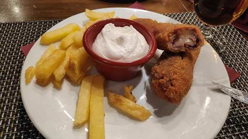 Fotografia tomada fuera de Restaurante Moriles Pata Negra - Restaurante en Poniente Sur, Córdoba