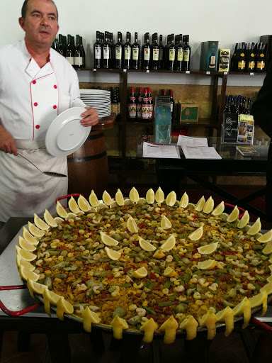 Fotografia tomada fuera de Pérez Barquero - Bodega en Montilla, Córdoba