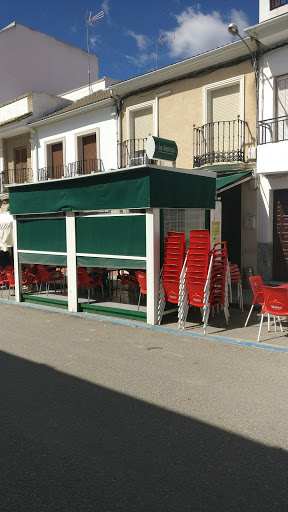 Fotografia tomada fuera de Bar La Tasca - Bar de tapas en Montalbán de Córdoba, Córdoba