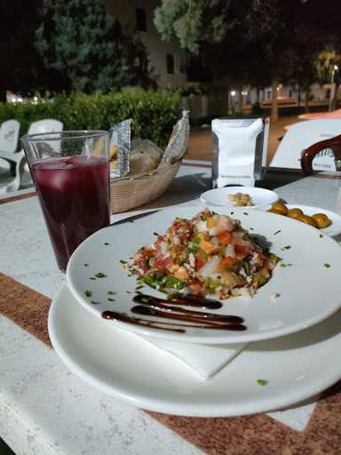 Fotografia tomada fuera de TABERNA CASA DIEGO - Restaurante en Poniente Nte., Córdoba
