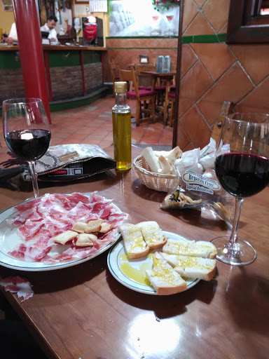 Fotografia tomada fuera de Taberna La Bodega - Restaurante en Centro, Córdoba