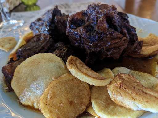 Fotografia tomada fuera de RESTAURANTE/MESÓN CASA ARTURO (antigua Las Traviesas) - Restaurante en Luque, Córdoba