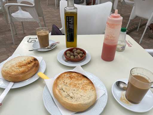 Fotografia tomada fuera de Restaurante El Paraíso - Restaurante en Lucena, Córdoba