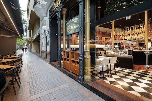 Fotografia tomada fuera de Restaurante La Cueva de 1900 / Córdoba - Restaurante andaluz en Centro, Córdoba