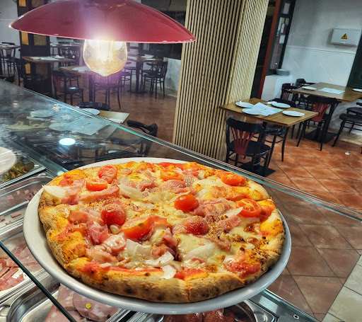 Fotografia tomada fuera de San Andres TAPAS (Antiguo A Modo Nostro) - Restaurante en Sureste, Córdoba