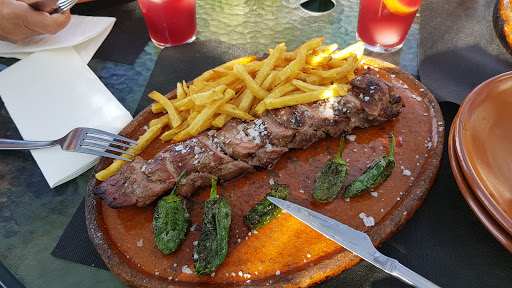 Fotografia tomada fuera de Venta San Rafael - Restaurante en El Arrecife, Córdoba