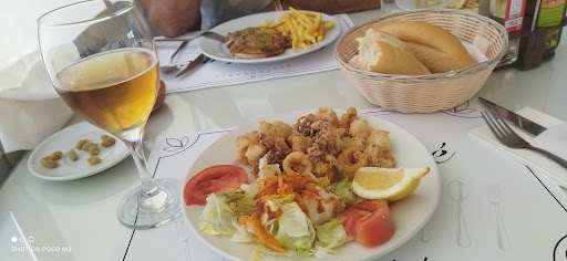 Fotografia tomada fuera de Bar San Bartolome - Restaurante en La Carlota, Córdoba