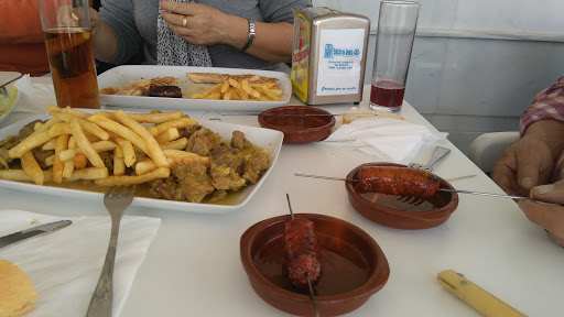 Estacion de Servicio Celia & Bar Avalon - Restaurante en Alcalá la Real, Jaén