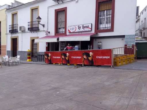 Fotografia tomada fuera de Café Bar La Luna - Bar en Fernán Núñez, Córdoba