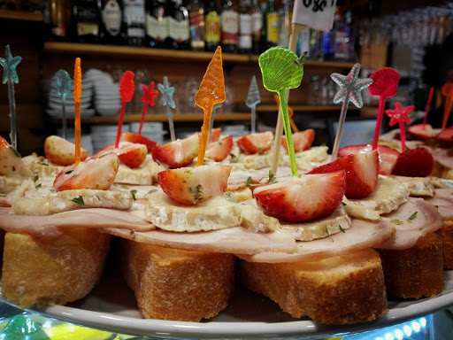 Fotografia tomada fuera de El Picoteo del Gallo - Bar de tapas en Centro, Córdoba