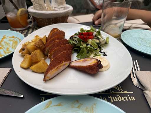Fotografia tomada fuera de Restaurante La Esquinita de la Judería El Patio - Restaurante en Centro, Córdoba