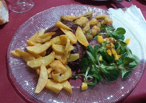 Fotografia tomada fuera de Café Español - Restaurante en Villanueva del Rey, Córdoba
