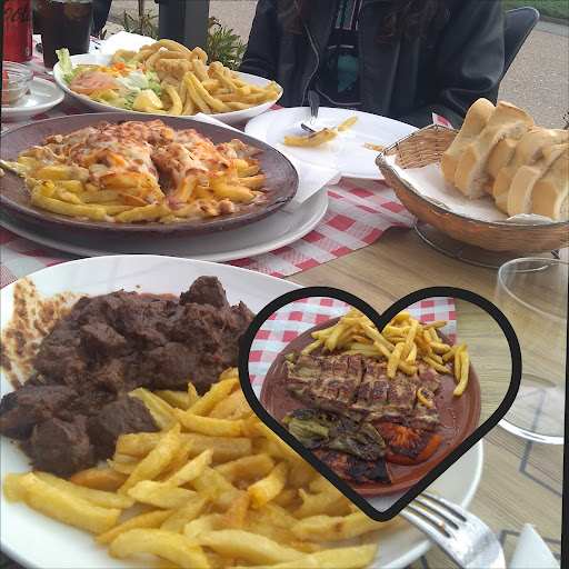 Fotografia tomada fuera de Bar Casa Bruno - Pizzería en Cerro Muriano, Córdoba