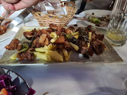 Fotografia tomada fuera de Restaurante los Pinares - Bar restaurante en Córdoba, Córdoba