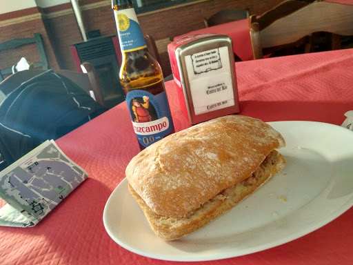 Fotografia tomada fuera de Bar la Cabaña - Bar en Castro del Río, Córdoba