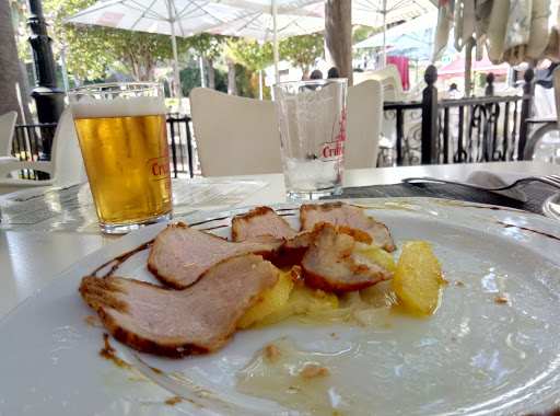 Fotografia tomada fuera de Entre Tapas Gourmet - Restaurante especializado en tapas en Cabra, Córdoba