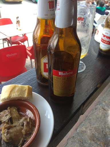 Fotografia tomada fuera de La Bodega - Bar en Bujalance, Córdoba